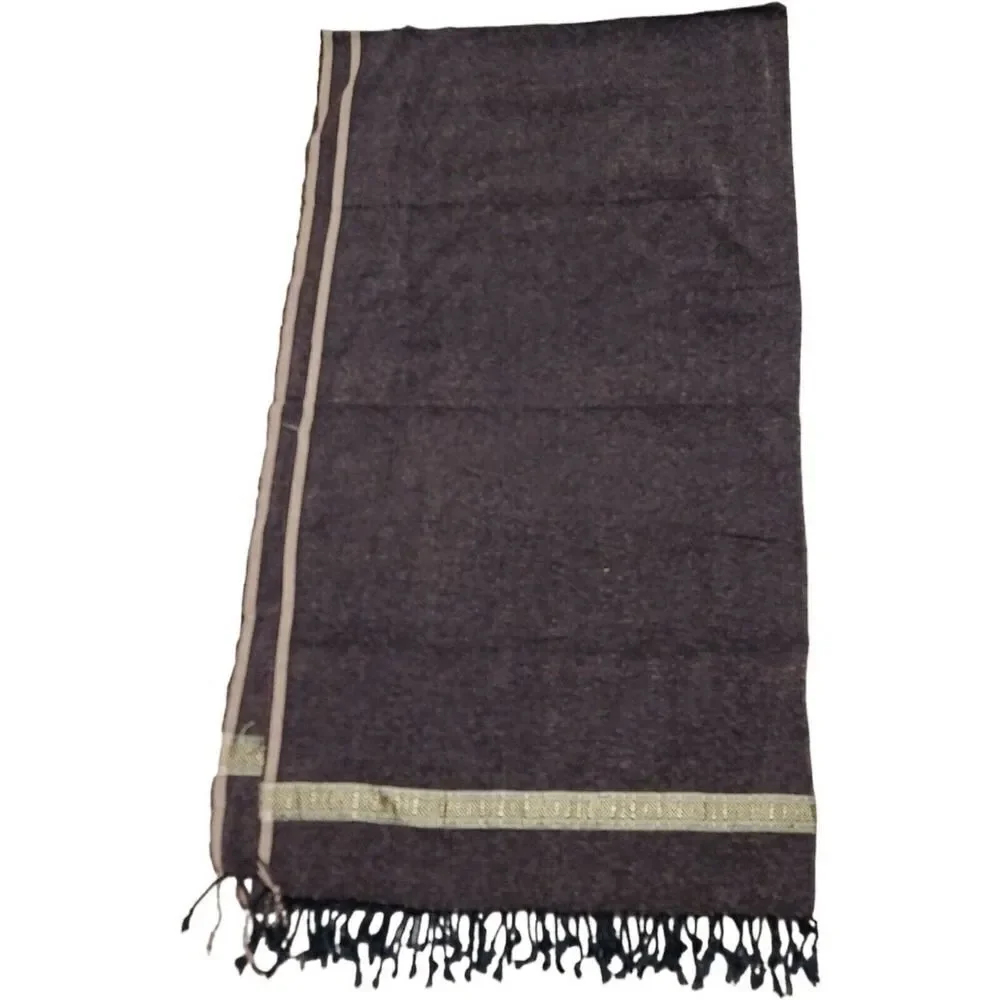 New‎ Hand Wowen Chocolate Brown Fringed Shawl Throw With Gold Trim 49